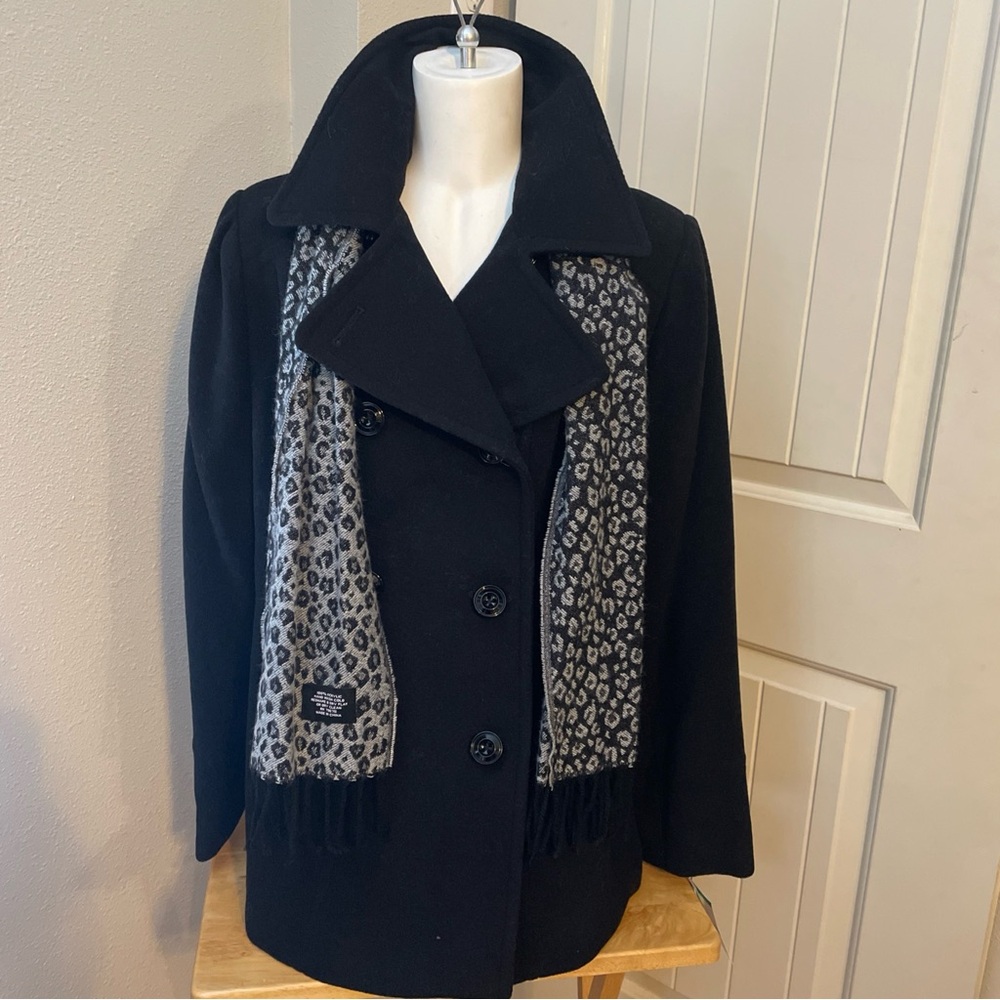 Anne Klein Black Peacoat with Gray Leopard Scarf size L NWT - Picture 1 of 5